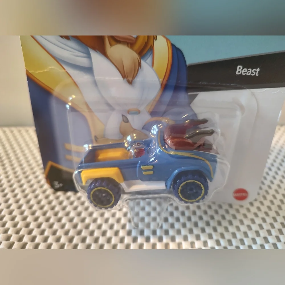 Hot Wheels Disney Character Cars Beast NWT Beauty and the Beast